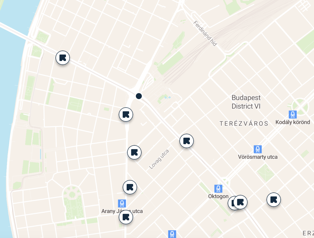 nyugati station luggage storage map